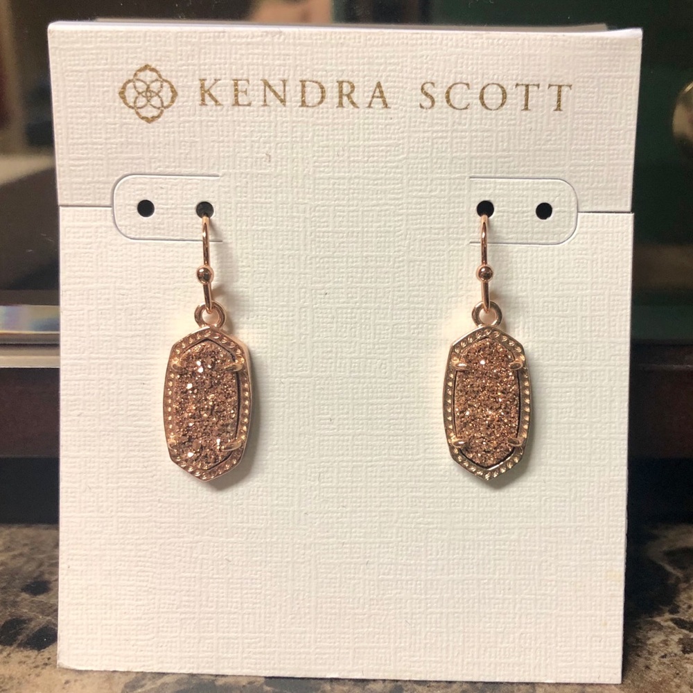 NWT!!! Lee Rose Gold Drop Earrings
